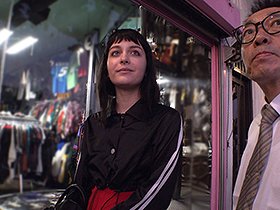 ロスでナンパしたLA引っ越し2日目の爆尻ニートが田舎者感出しまくりのお金欲しさについついバイト感覚AV出演 ノラ（24歳） サンプル動画サムネイル